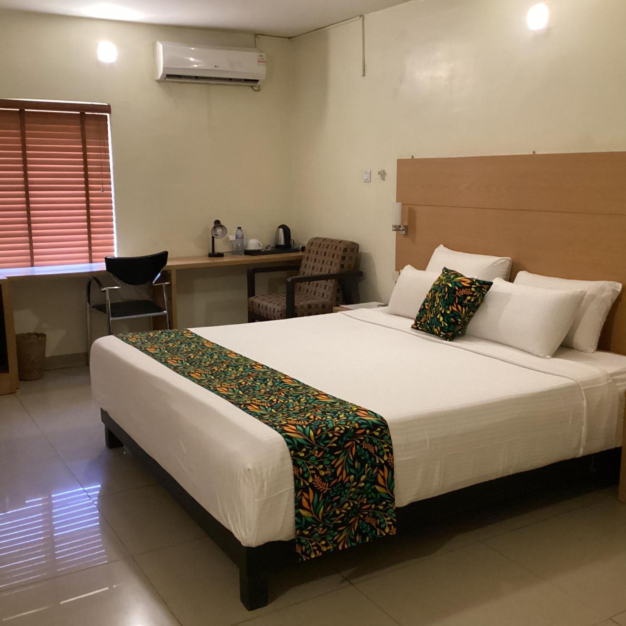 Adis Hotels Ibadan Luaran gambar