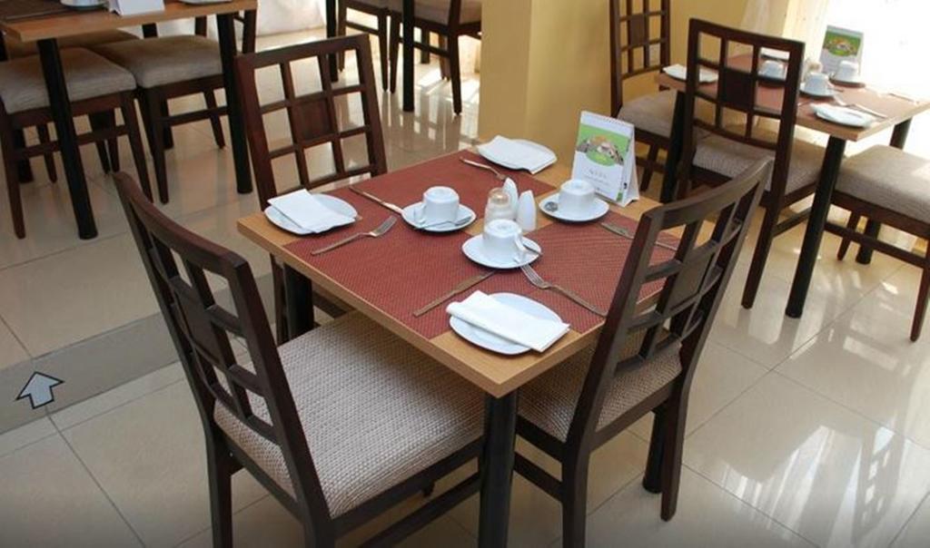 Adis Hotels Ibadan Luaran gambar